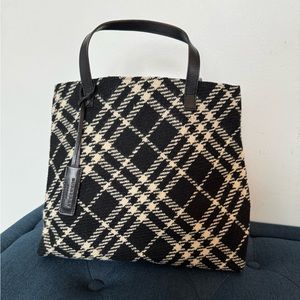 🔆SALE🔆 Burberry Peggy Tote